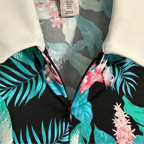 Tommy Bahama women's sleeveless 1/4 zip golf/tennis top, sz. L, floral - Picture 5 of 7